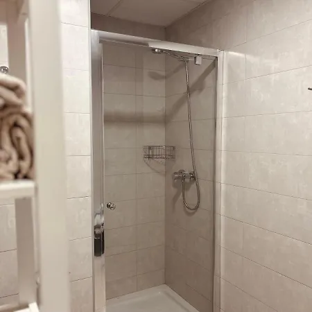 Sarah * פואנגירולה